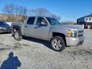 Chevrolet Silverado K1500 Crew Cab Image 3