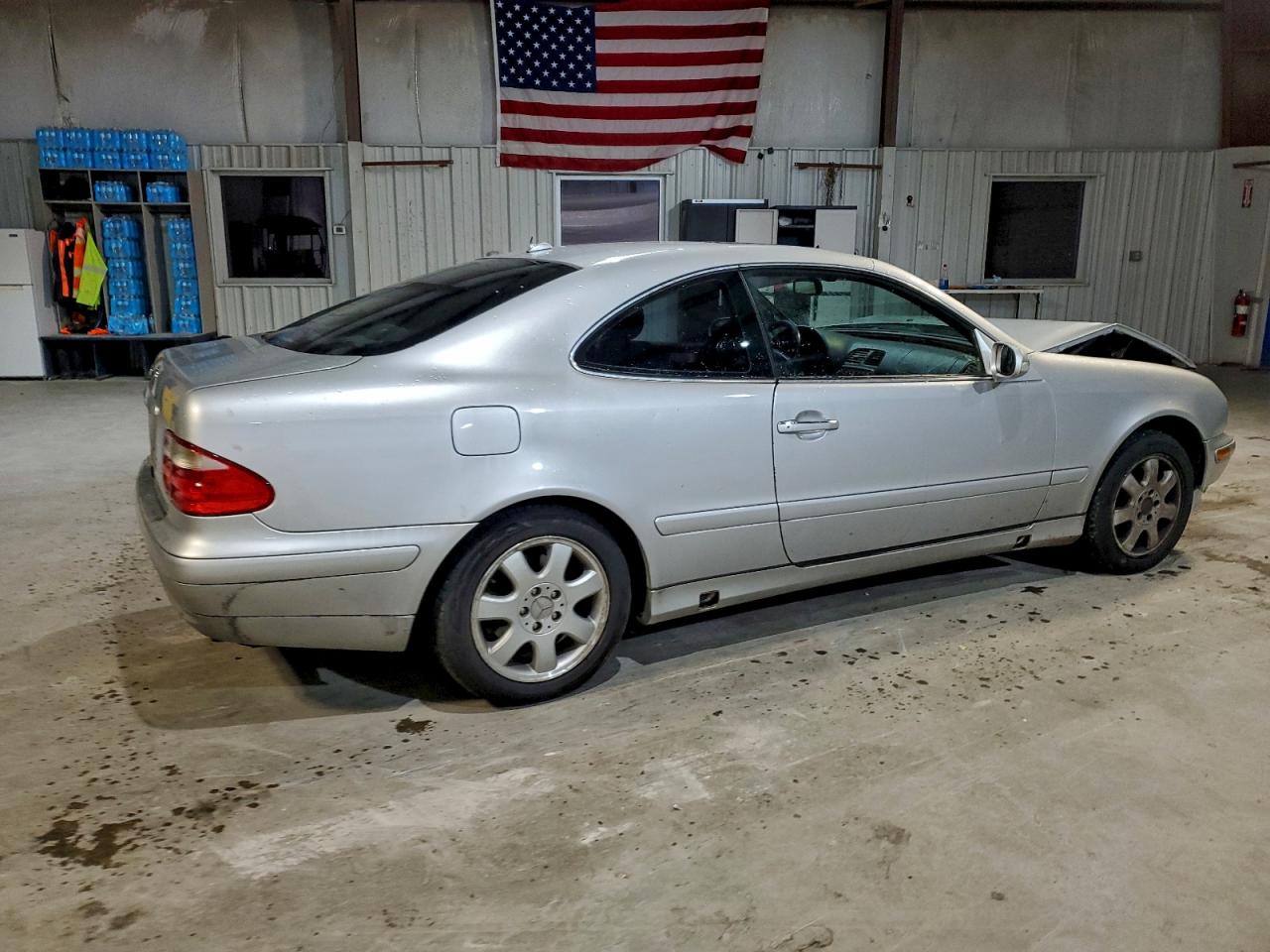 Mercedes-Benz Clk-class 320 Image 7