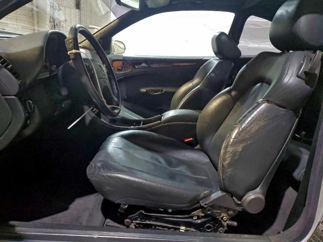 Mercedes-Benz Clk-class 320 Image 6