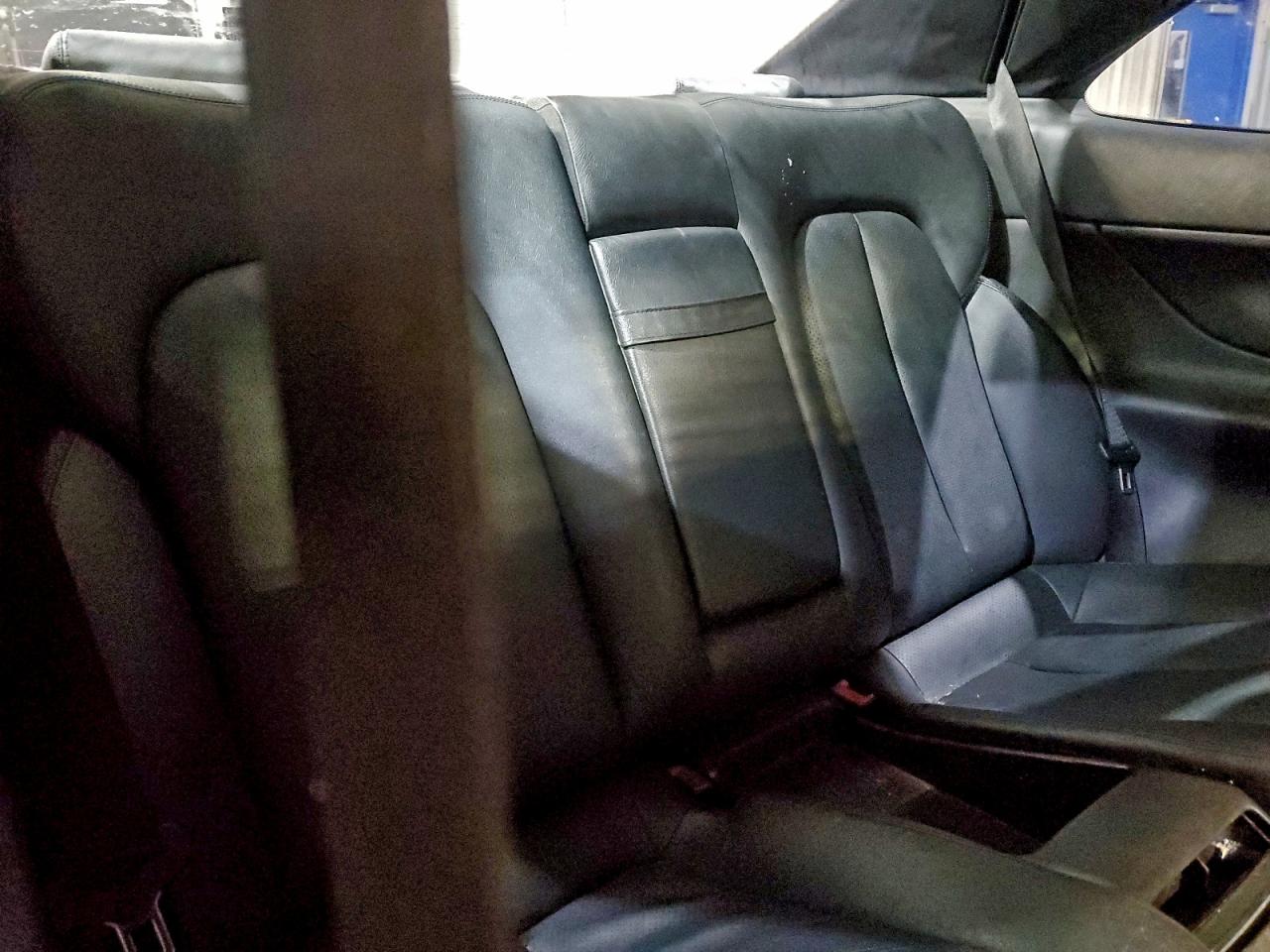 Mercedes-Benz Clk-class 320 Image 9