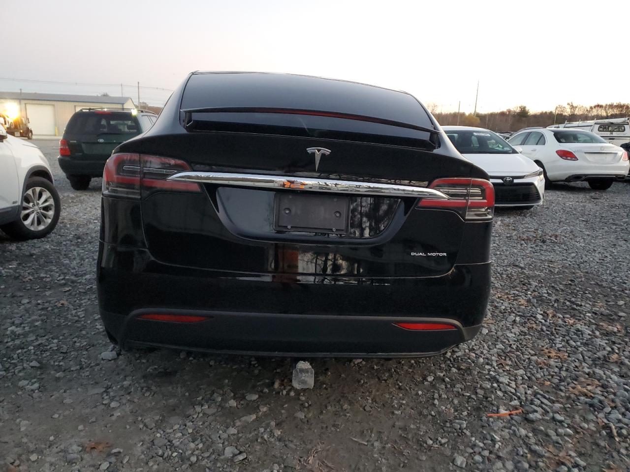 Tesla Model X Image 6