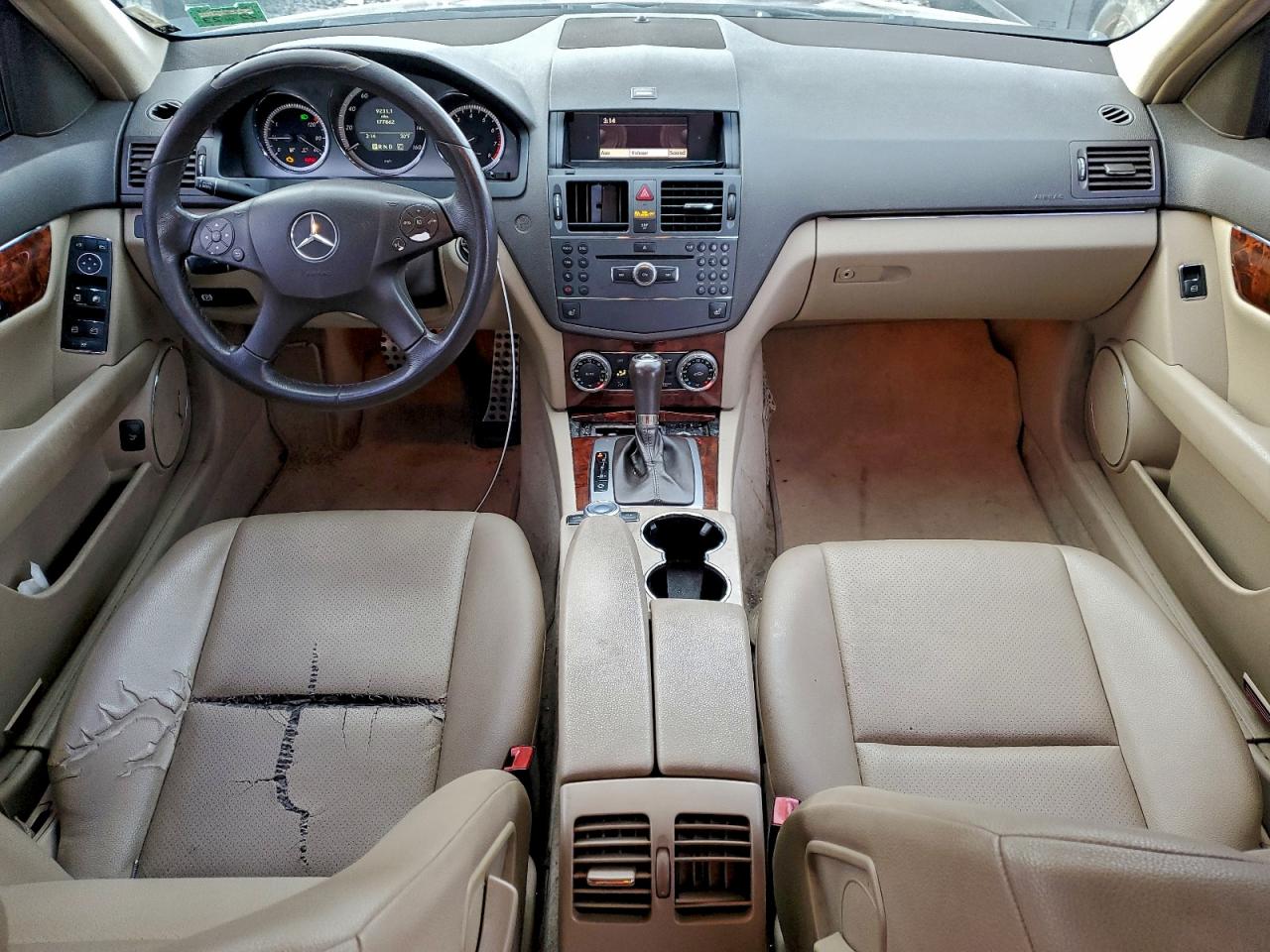 Mercedes-Benz C-Class 300 4matic Image 6