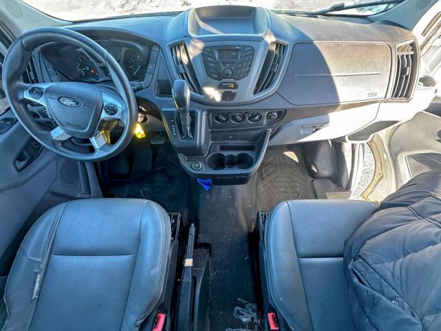 Ford Transit T-250 Image 6