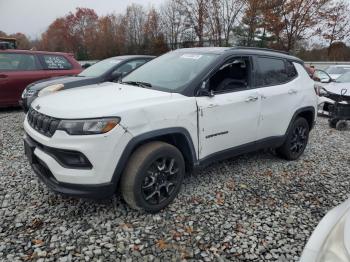  Salvage Jeep Compass