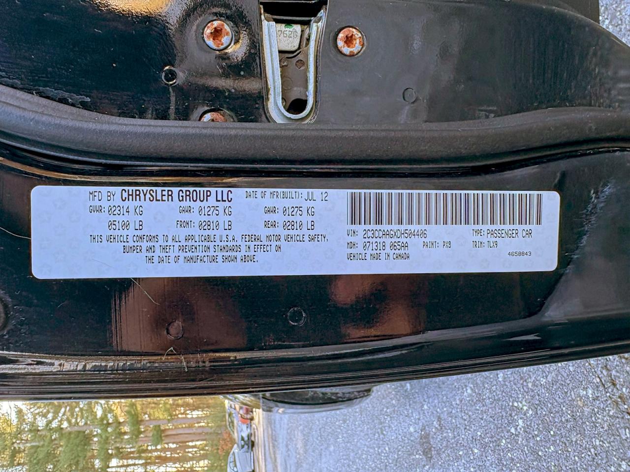 Chrysler 300 Image 3