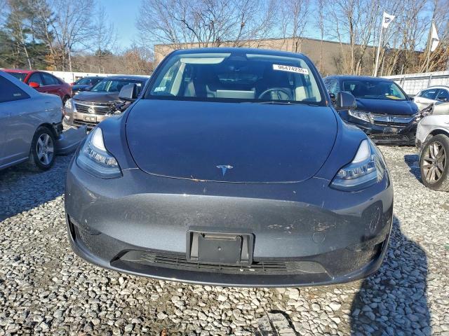 Tesla Model Y Image 10