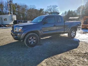  Salvage Toyota Tacoma