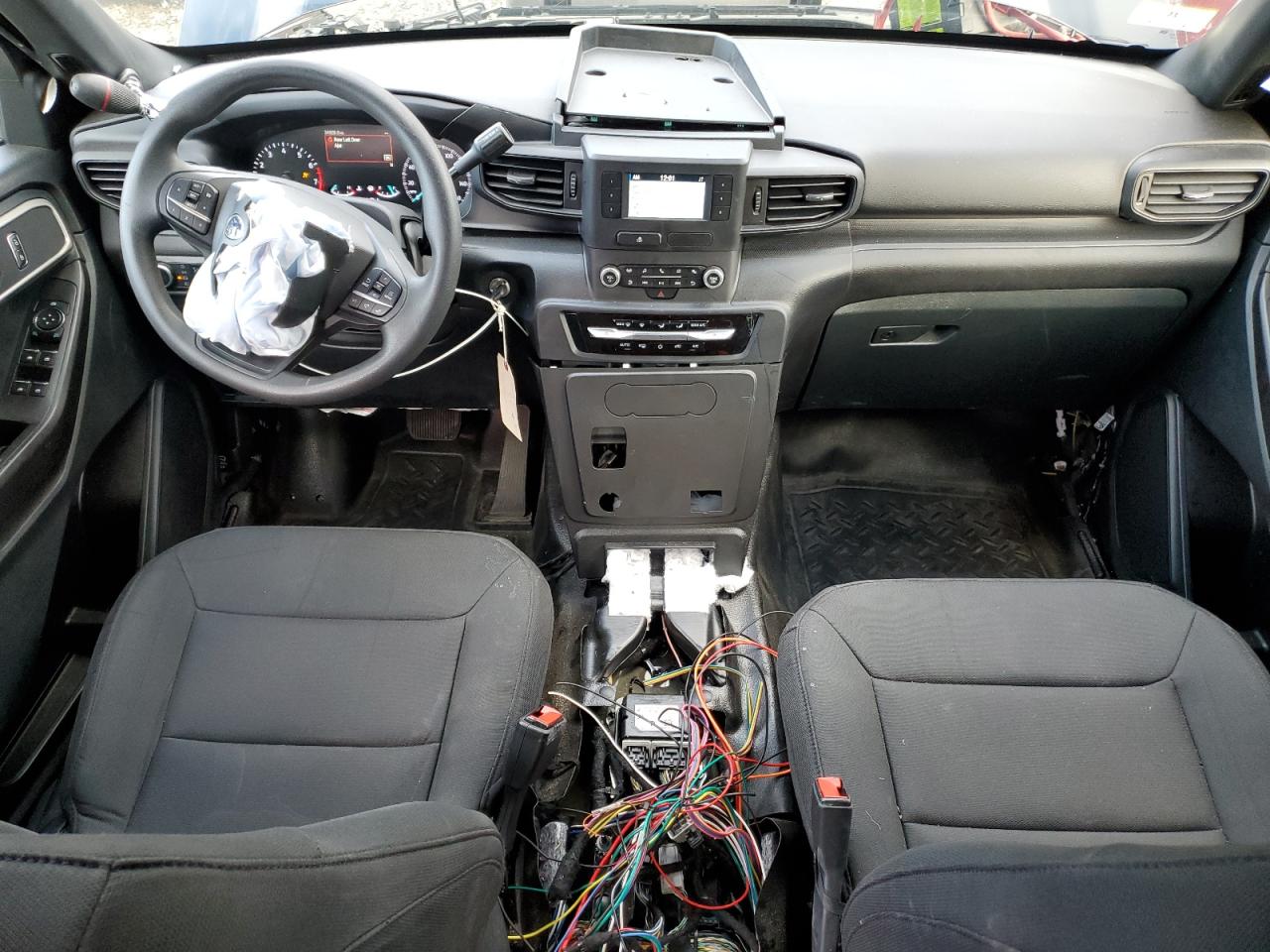 Ford Explorer Police Interceptor Image 5