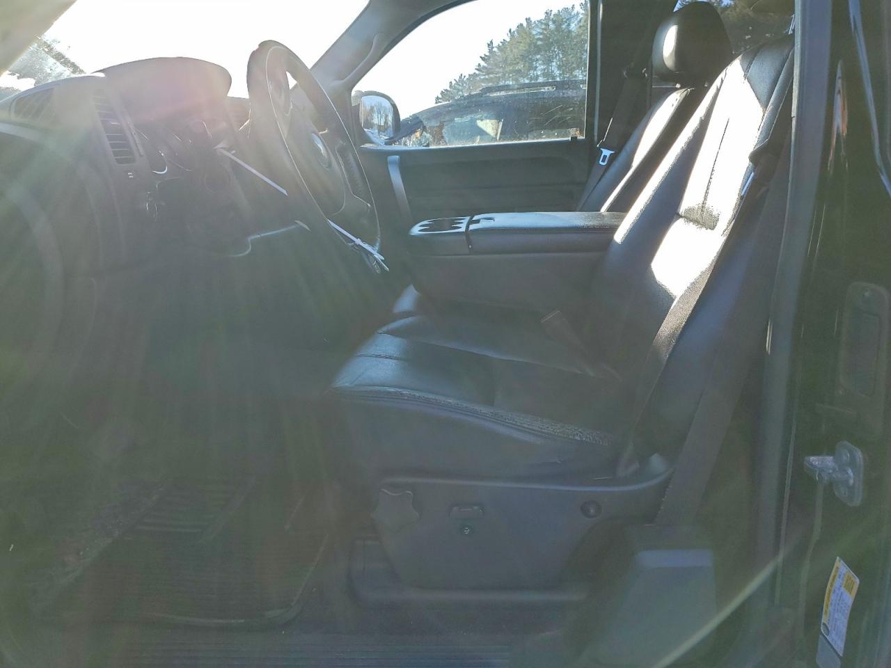 Chevrolet Silverado K1500 Lt Image 4