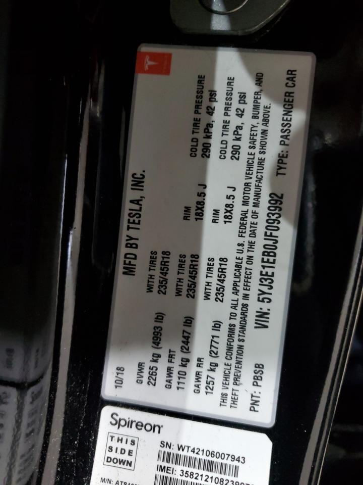 Tesla Model 3 Image 11