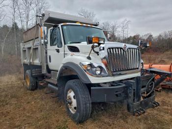 2016 International 7000 7400 1HTWDAZR1GH******