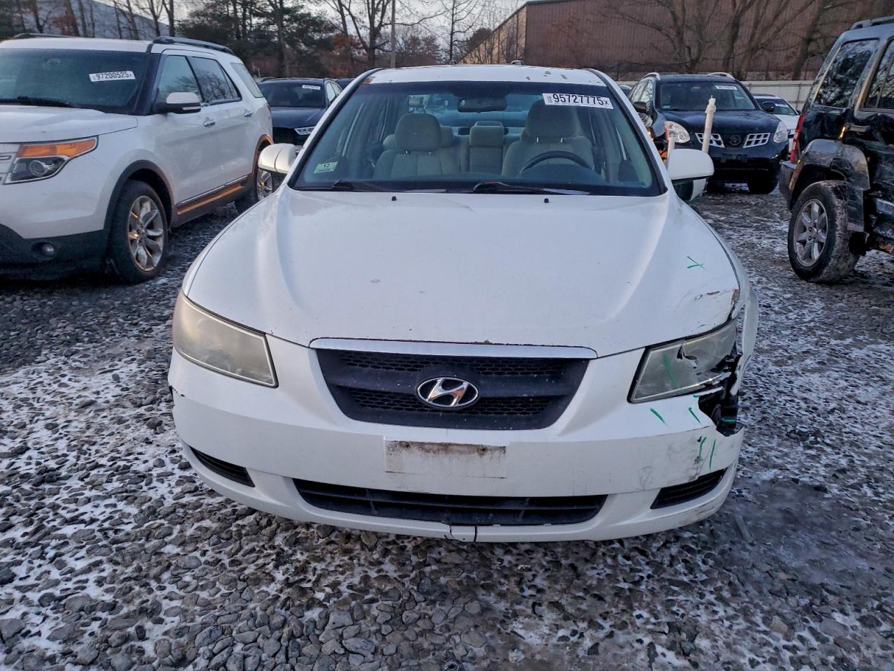 Hyundai SONATA Gls Image 6