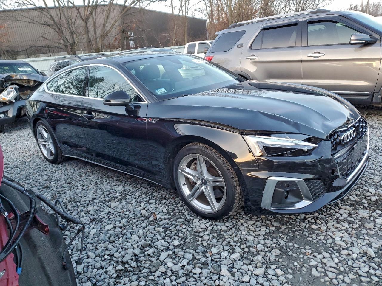 Audi A5 Premium 45 Image 3