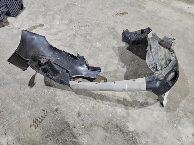 Subaru Outback 2.5i Limited Image 2