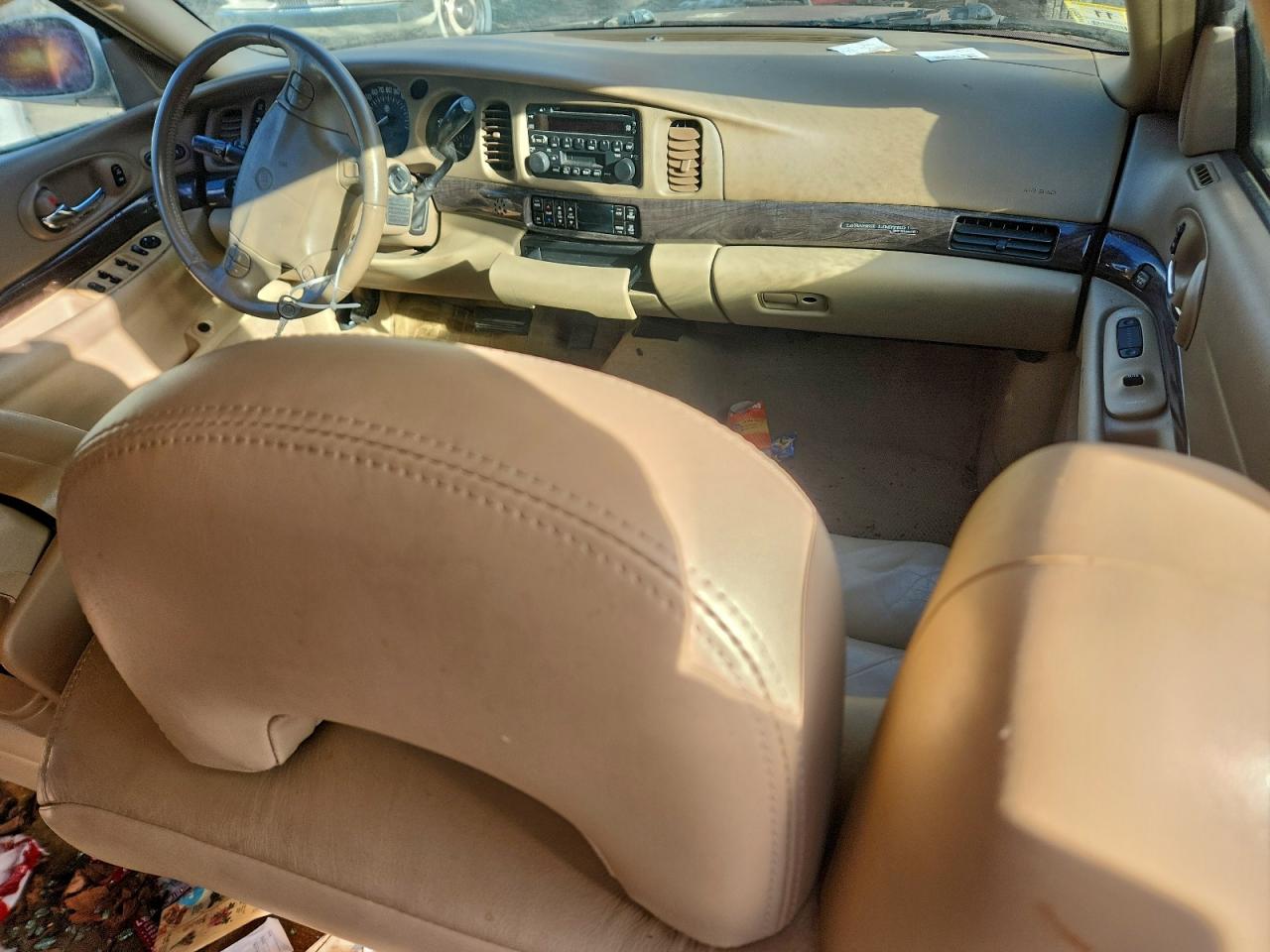 Buick LeSabre Limited Image 12