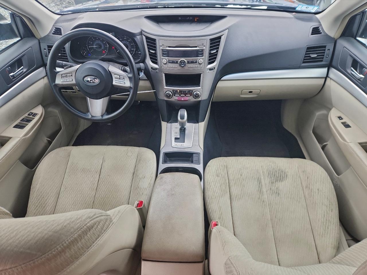 Subaru Legacy 2.5i Image 3