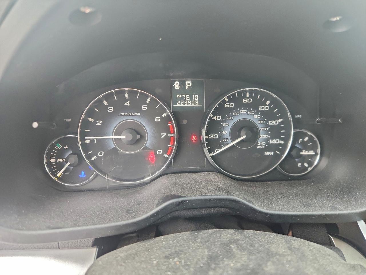 Subaru Legacy 2.5i Image 9