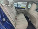 Subaru Legacy 2.5i Image 6