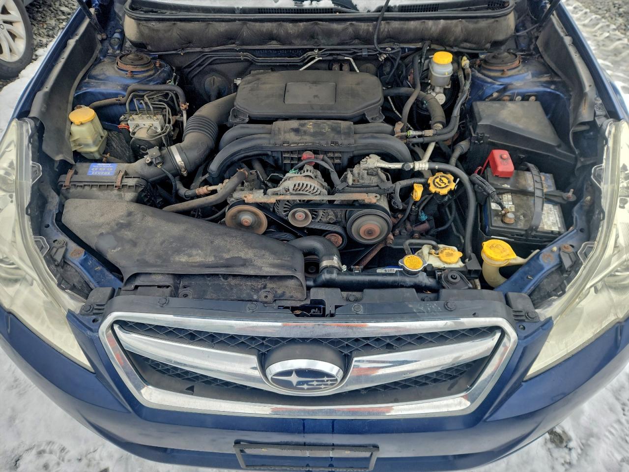 Subaru Legacy 2.5i Image 4