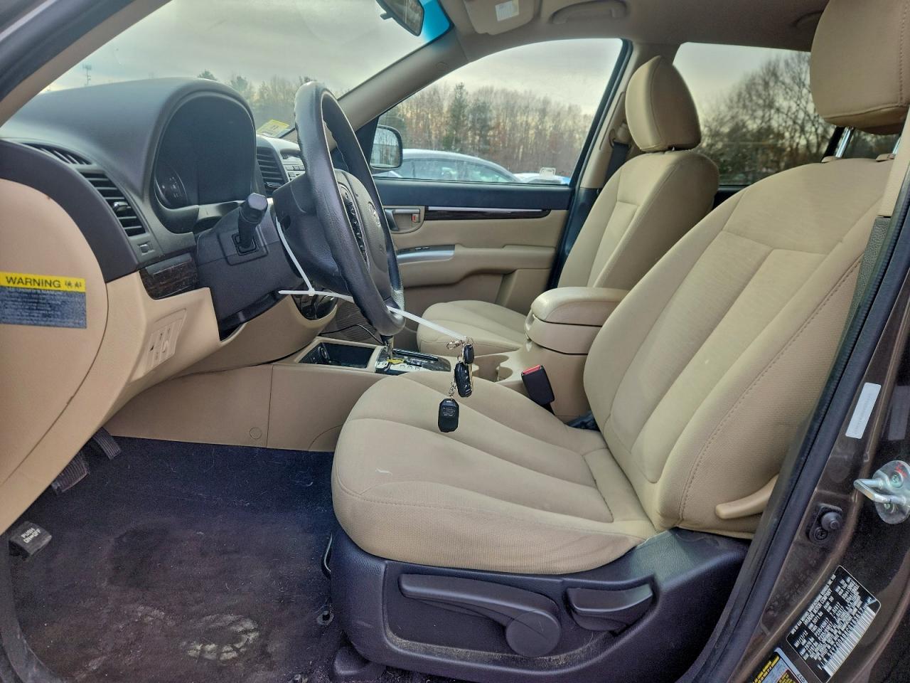 Hyundai SANTA FE Gls Image 12