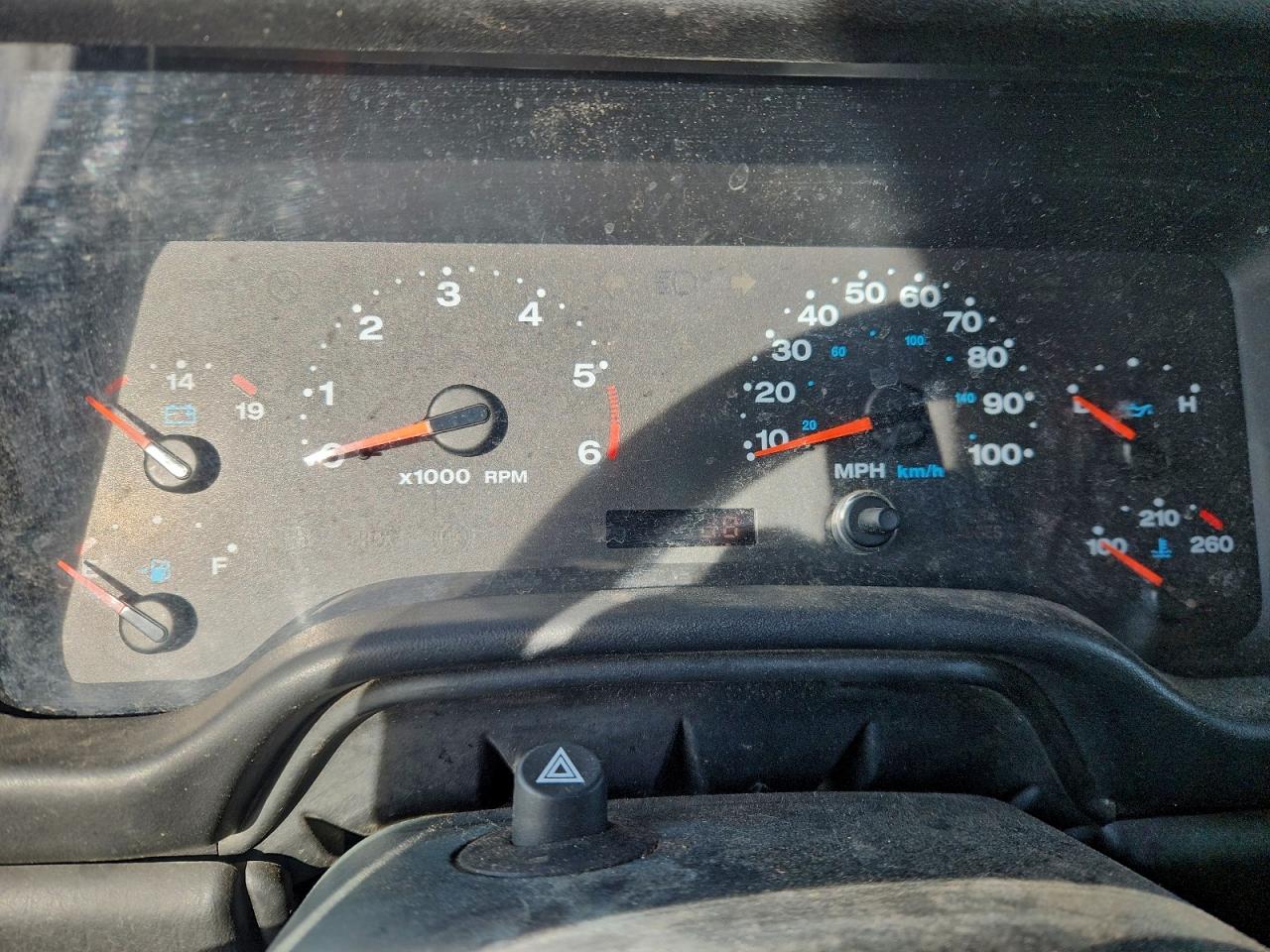 Jeep Wrangler Sport Image 8