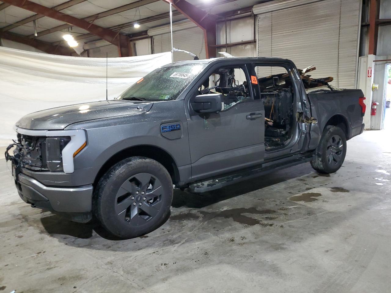 Ford F-150 Lightning Xlt Image 1