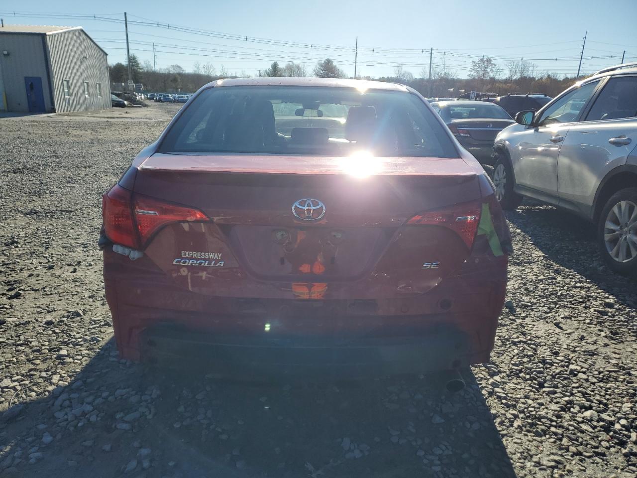 Toyota Corolla L Image 4