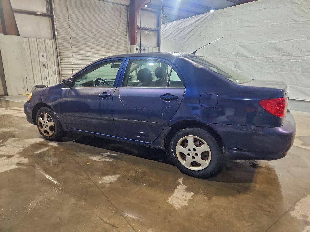 Toyota Corolla Ce Image 4