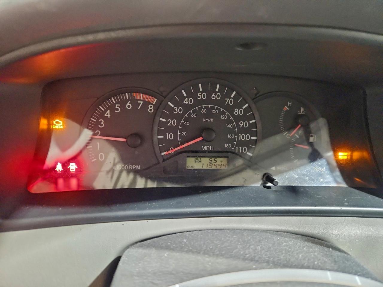 Toyota Corolla Ce Image 11