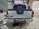 Nissan Frontier Crew Cab Le Image 3