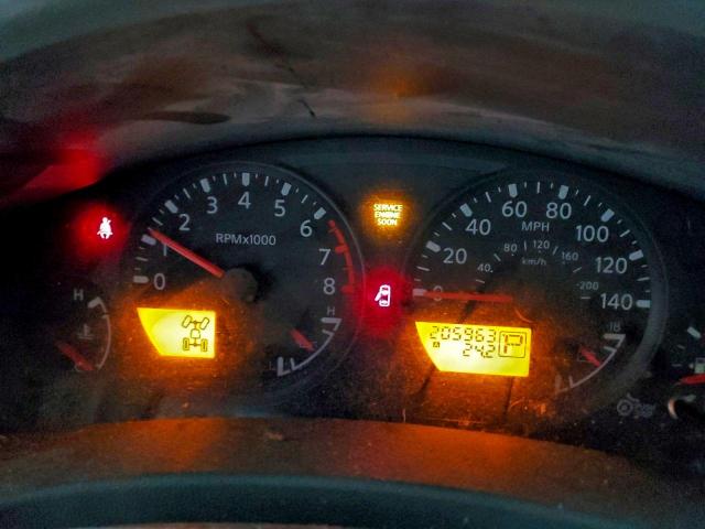 Nissan Frontier Crew Cab Le Image 8