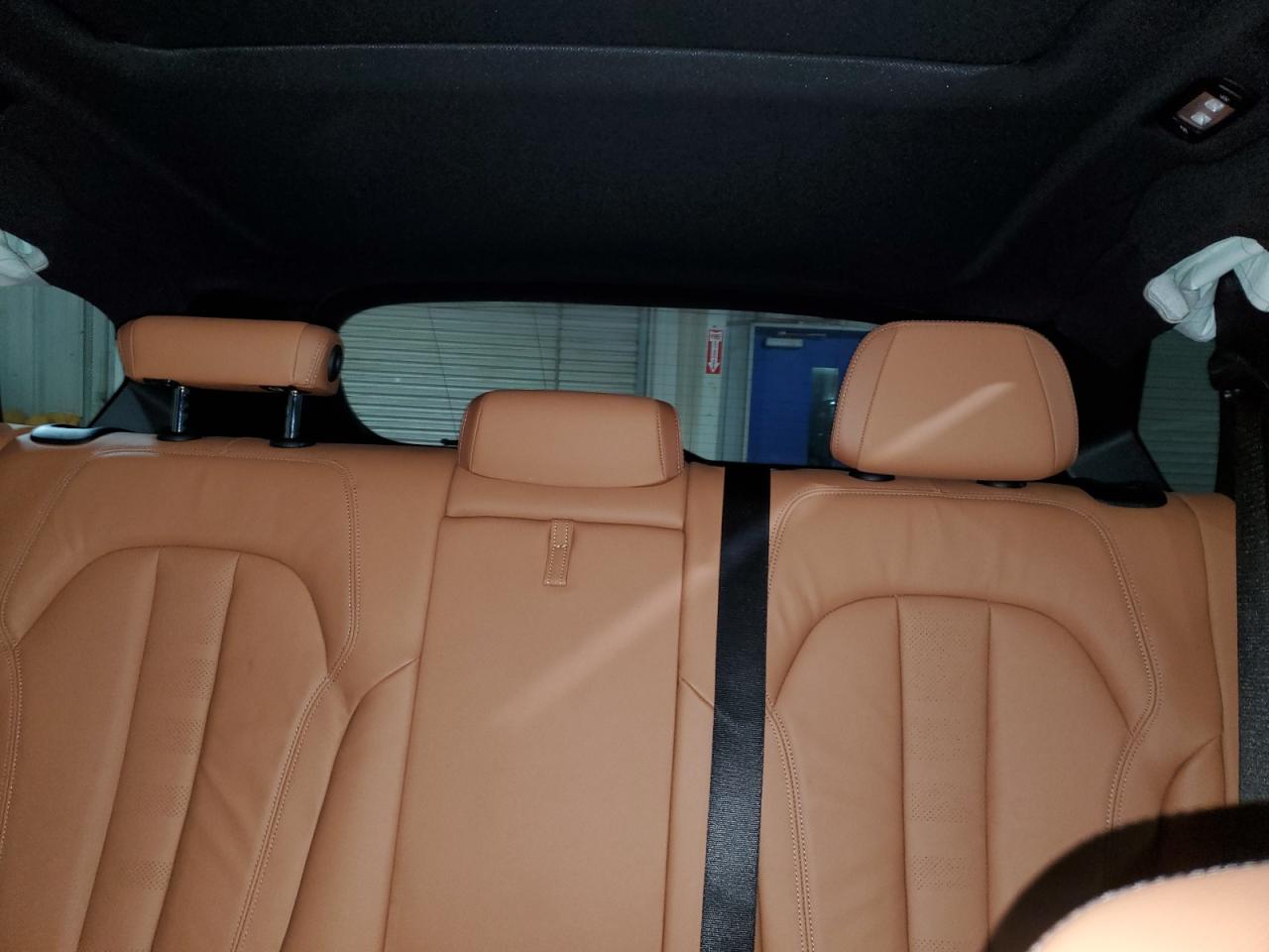 BMW X Series Xdrive40i Image 4