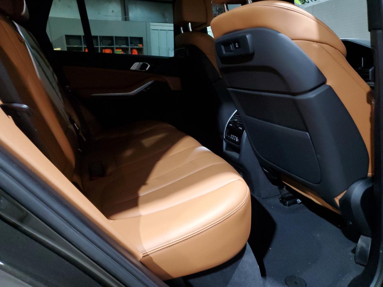 BMW X Series Xdrive40i Image 11