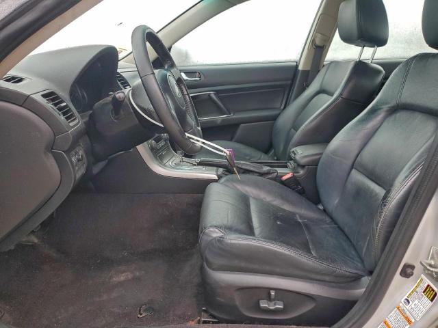 Subaru Legacy 2.5i Limited Image 10