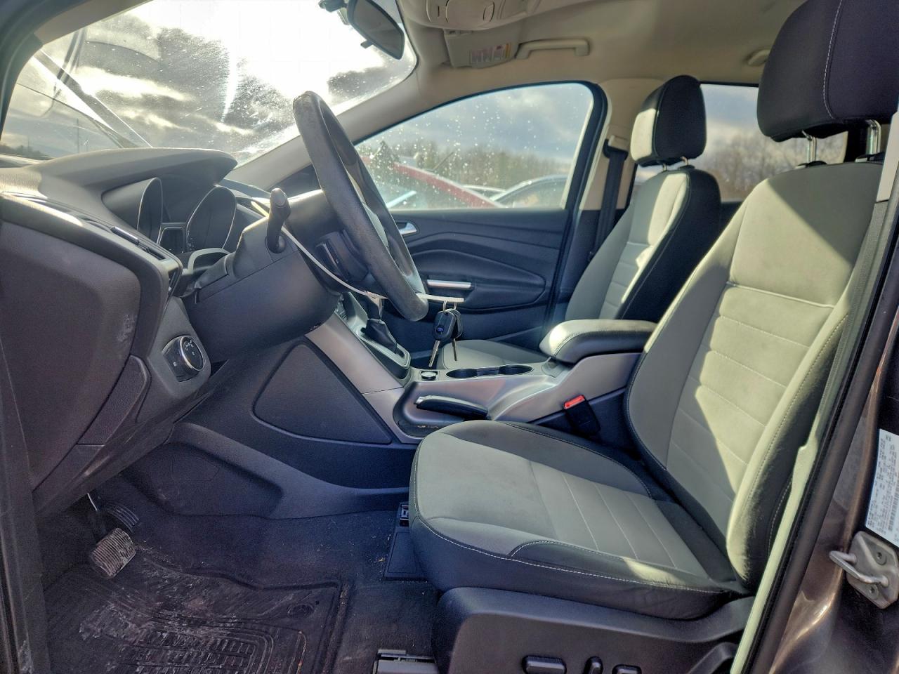 Ford Escape Se Image 9