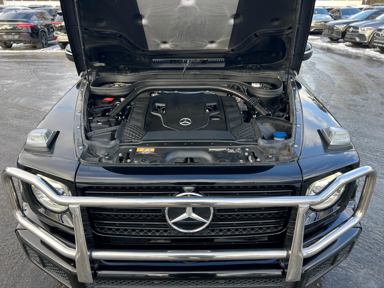 Mercedes-Benz G-Class 550 Image 4