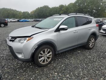  Salvage Toyota RAV4