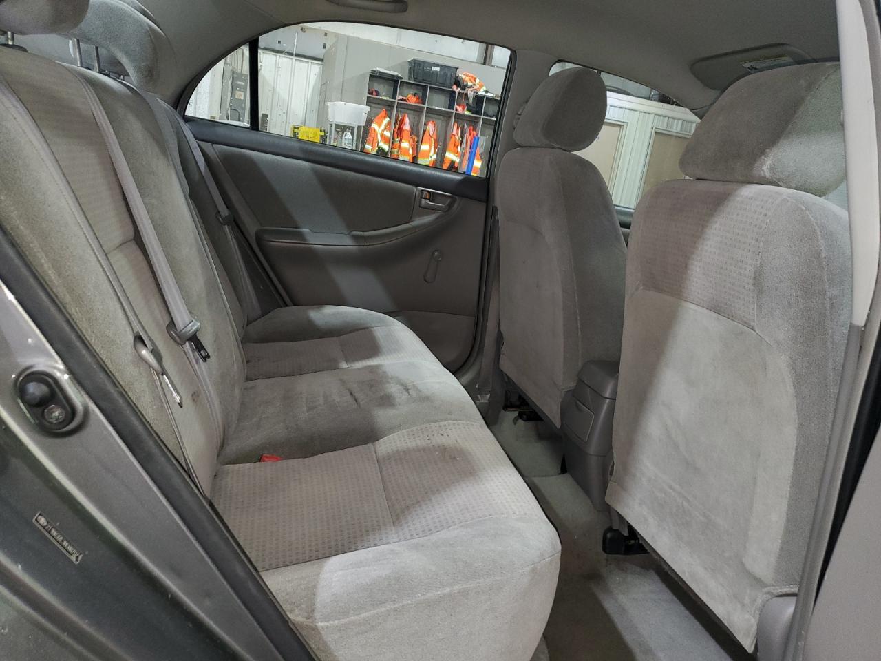 Toyota Corolla Ce Image 10