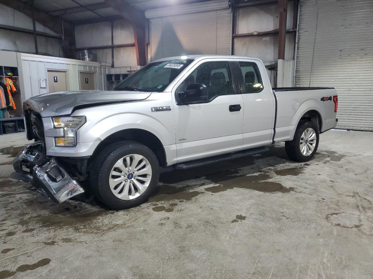 Ford F-150 Super Cab Image 1