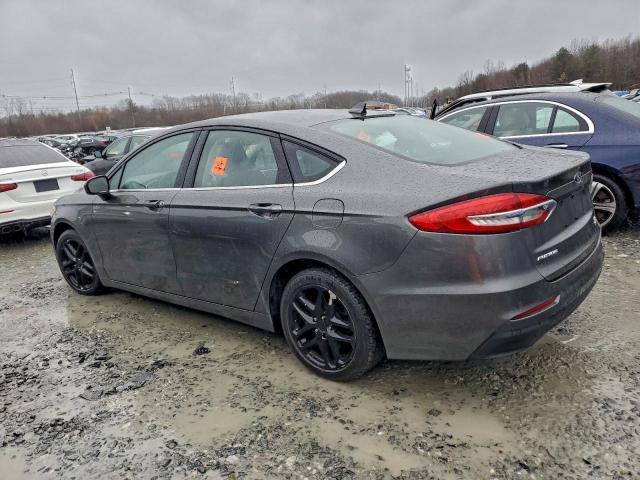 Ford Fusion Se Image 2