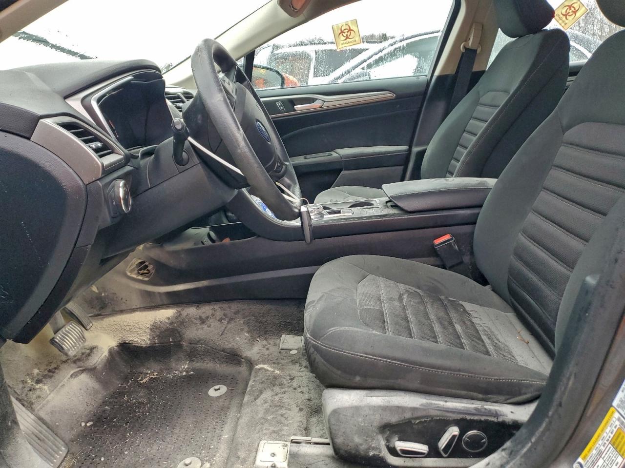 Ford Fusion Se Image 11