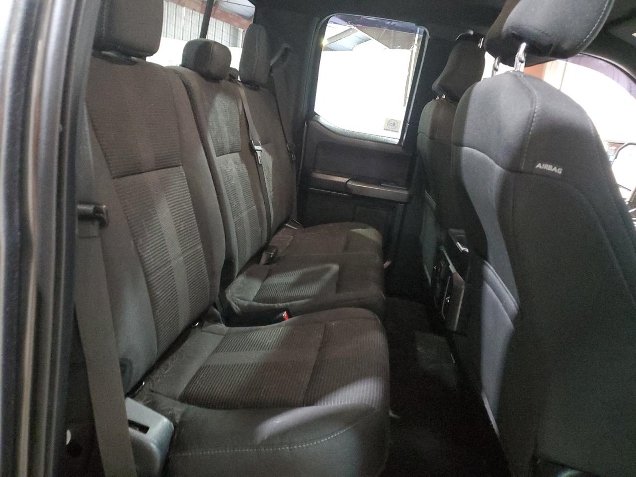 Ford F-150 Super Cab Image 5