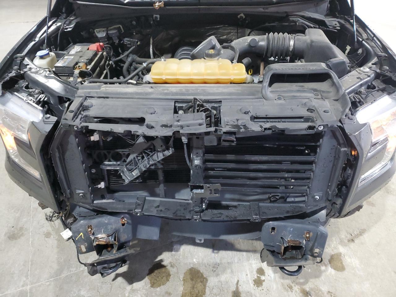 Ford F-150 Super Cab Image 12