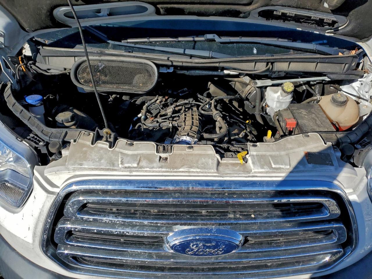 Ford Transit T-350 Image 2