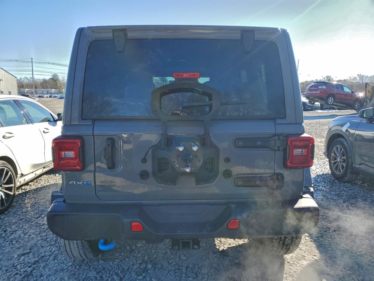 Jeep Wrangler Sahara 4xe Image 3