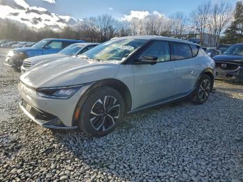  Salvage Kia EV6