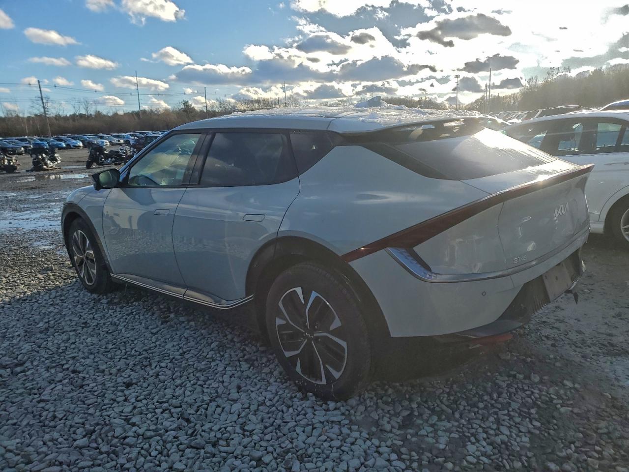 Kia EV6 Light Image 2