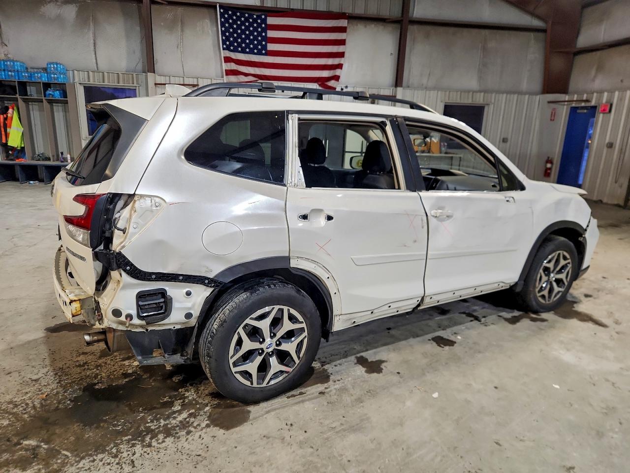 Subaru Forester Premium Image 3