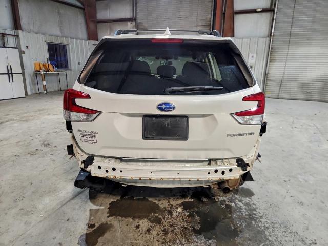 Subaru Forester Premium Image 8