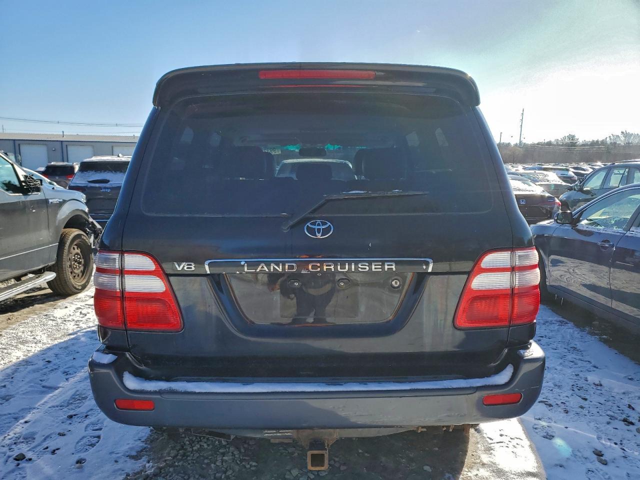 Toyota Land Cruis Image 2